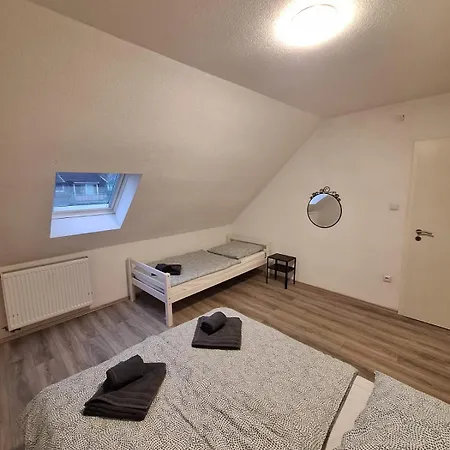 Zwei Apartment